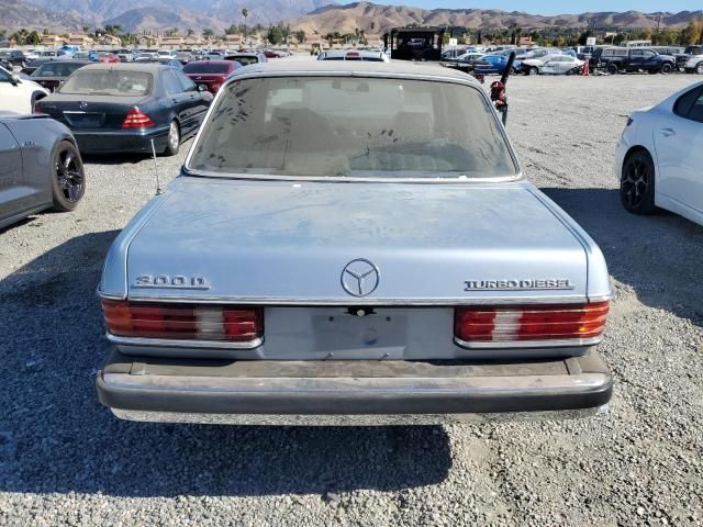 1983 Mercedes-Benz 300 DT