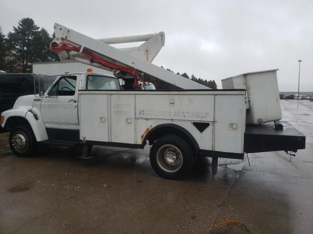 1995 Ford F800 LPO