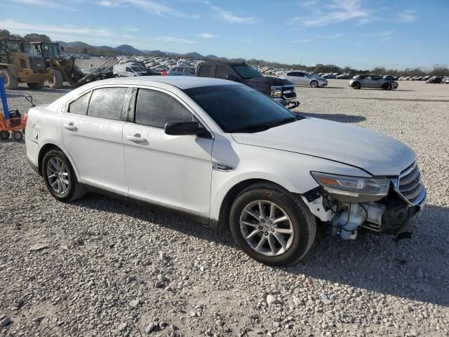 2013 Ford Taurus SE