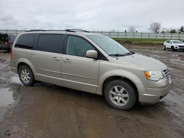 2009 Chrysler Town & Country Touring