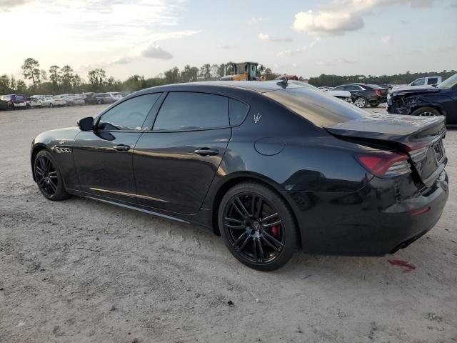 2022 Maserati Quattroporte Base