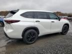 2024 Toyota Highlander Hybrid XLE