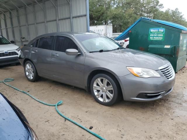 2013 Chrysler 200 Touring