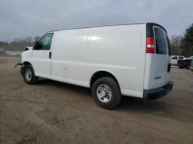 2017 Chevrolet Express G2500