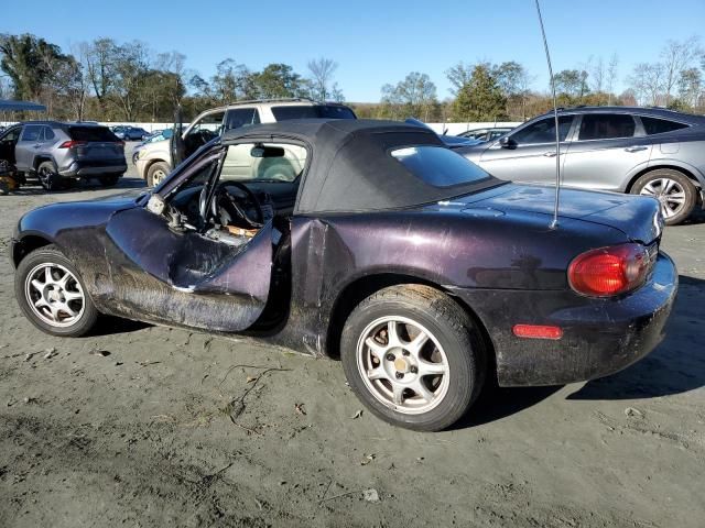 2004 Mazda MX-5 Miata Base