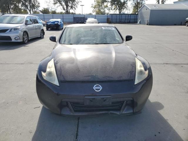 2011 Nissan 370Z Base