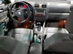 2005 Volkswagen New Jetta 2.5L Option Package 1