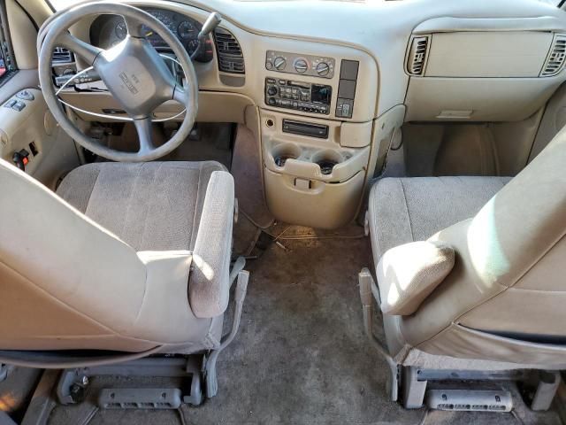 1999 GMC Safari XT