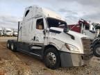 2021 Freightliner Cascadia 126