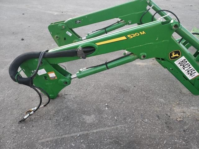 2021 John Deere 520M