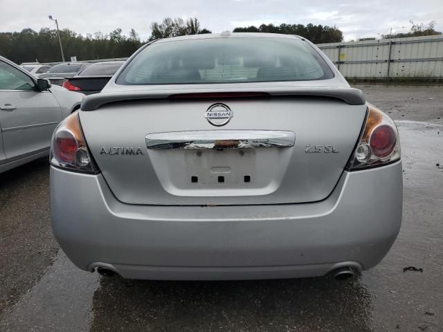 2010 Nissan Altima Base