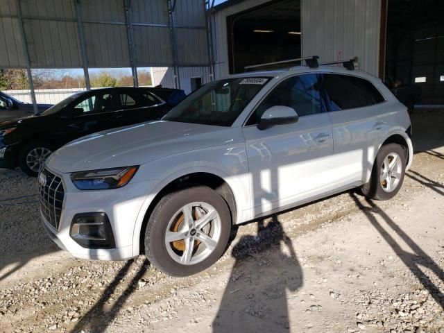 2022 Audi Q5 Premium 40