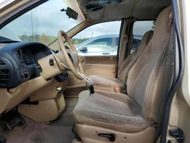 2000 Dodge Grand Caravan SE