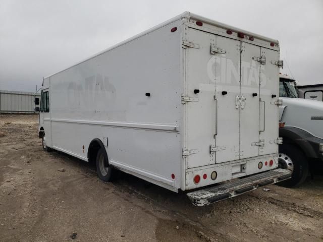 2006 Freightliner Chassis M Line WALK-IN Van