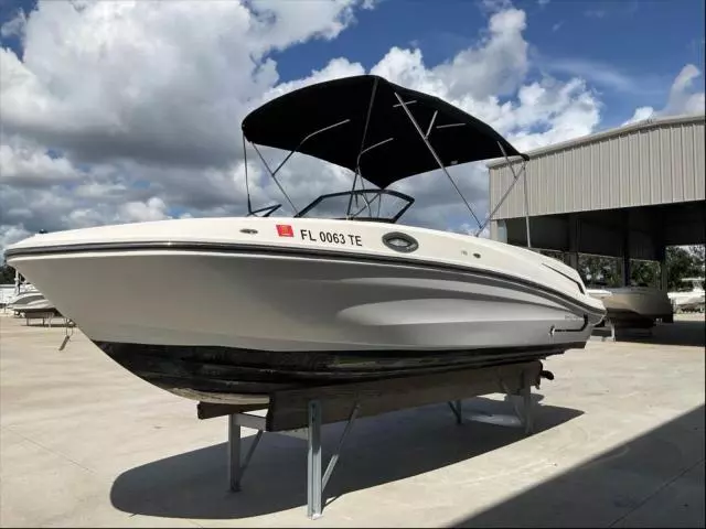 2022 Bayliner VR6 BR