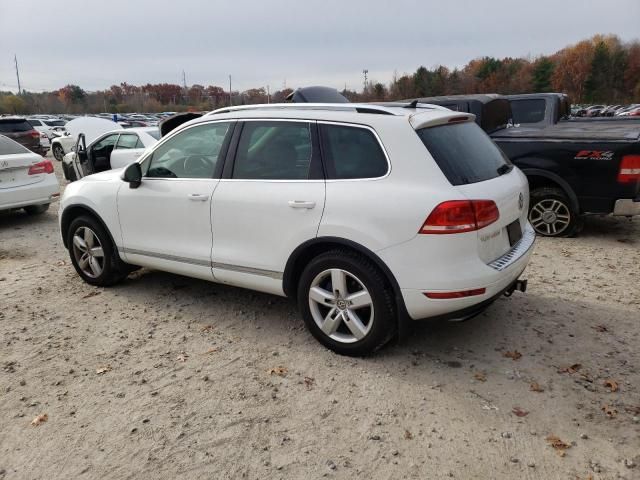 2014 Volkswagen Touareg V6