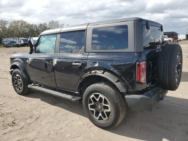 2022 Ford Bronco Base