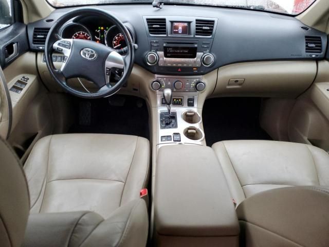 2011 Toyota Highlander Base