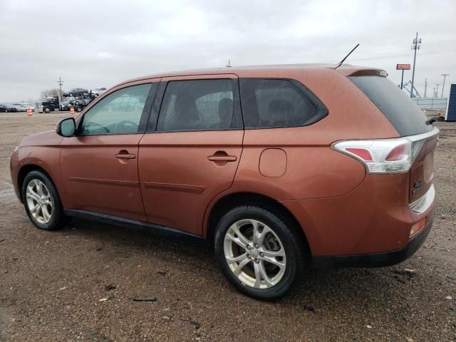 2014 Mitsubishi Outlander SE