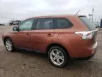 2014 Mitsubishi Outlander SE