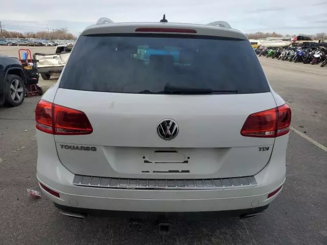 2013 Volkswagen Touareg V6 TDI