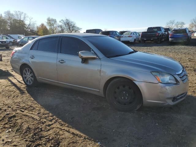 2005 Toyota Avalon XL