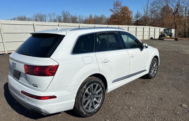 2018 Audi Q7 Premium Plus