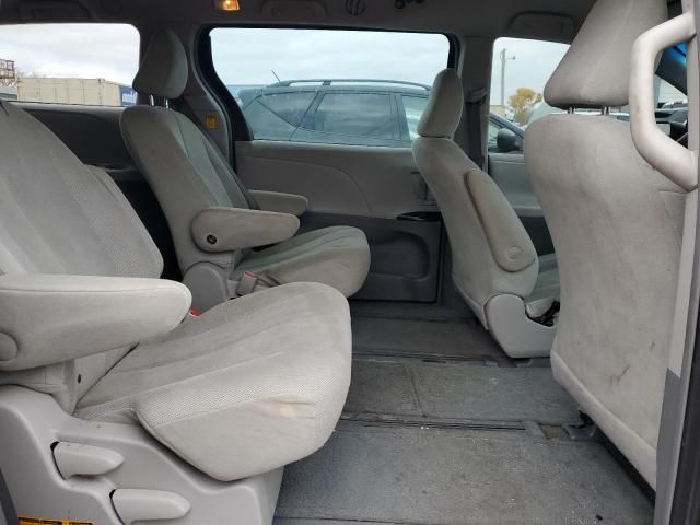 2011 Toyota Sienna Base