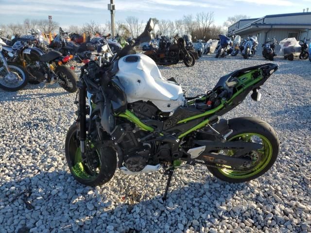 2021 Kawasaki ZR900 F