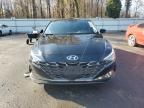 2022 Hyundai Elantra Limited