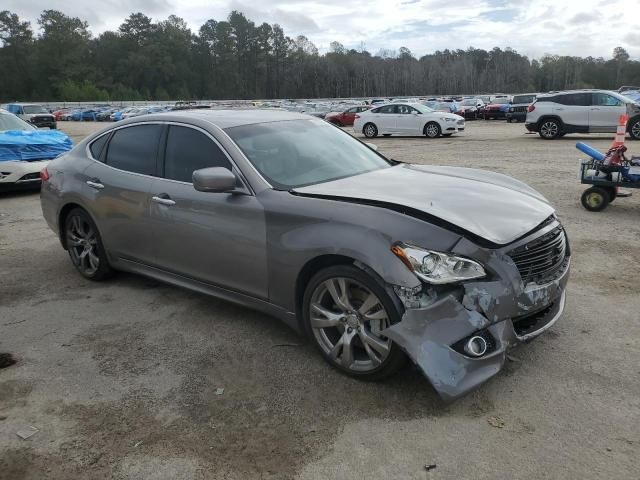 2012 Infiniti M37