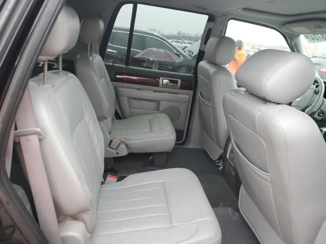 2005 Lincoln Navigator