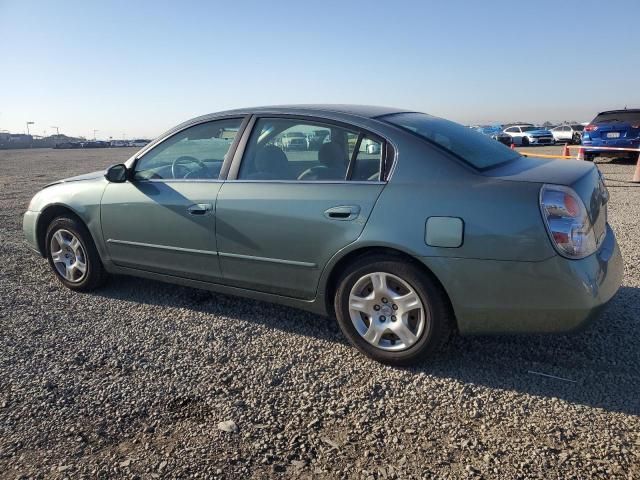 2003 Nissan Altima Base