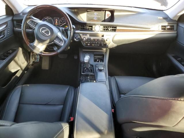 2016 Lexus ES 300H