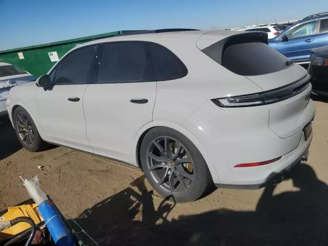 2024 Porsche Cayenne S