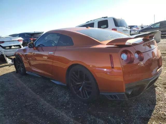 2017 Nissan GT-R Premium