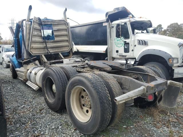 2004 Western Star Conventional 4900SA