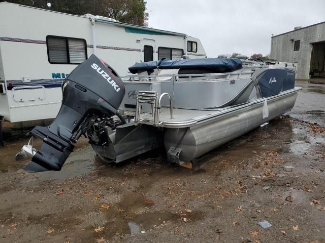 2023 Avalon Boat