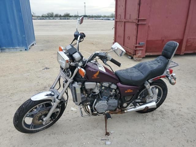 1983 Honda VF750 C