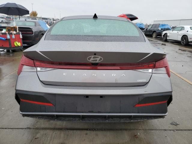 2024 Hyundai Elantra Blue