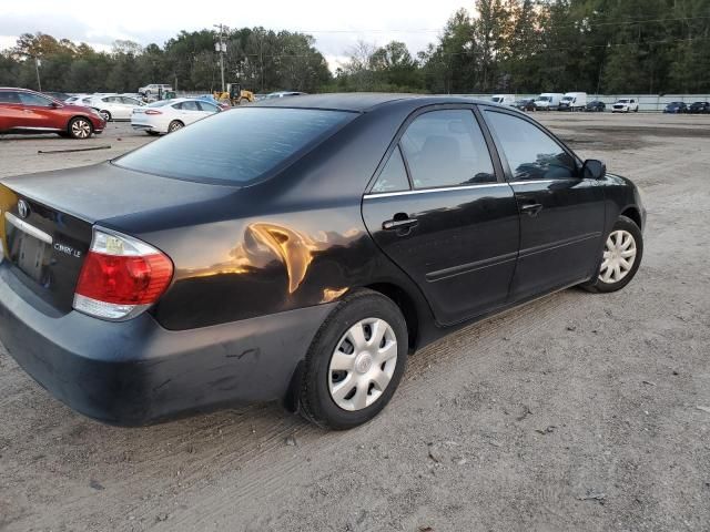 2005 Toyota Camry LE