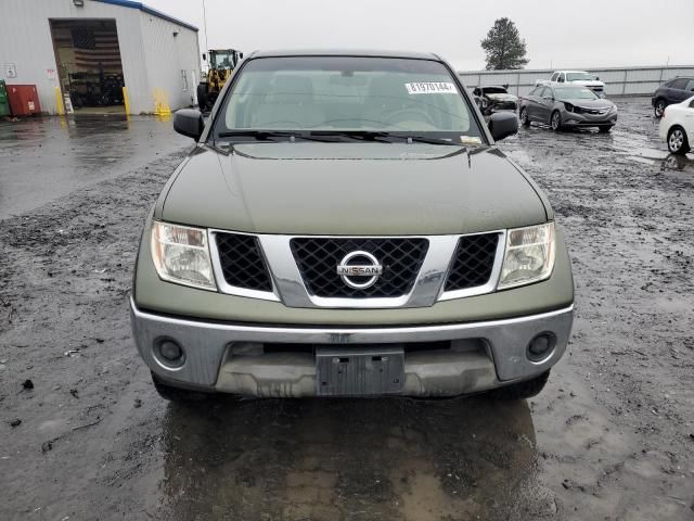 2005 Nissan Frontier Crew Cab LE