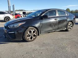 KIA Vehiculos salvage en venta: 2019 KIA Forte FE