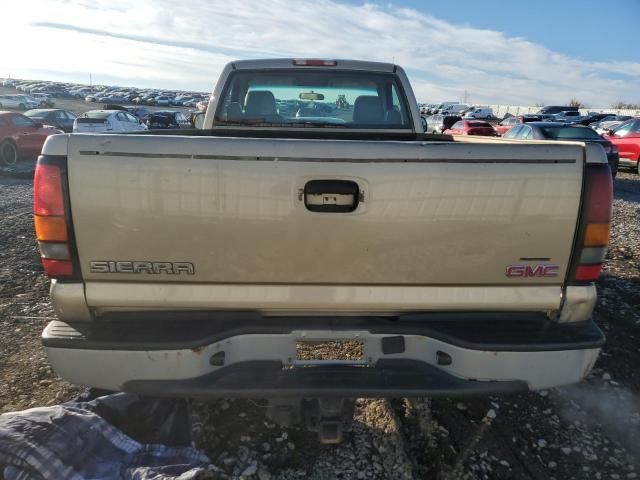 2004 GMC Sierra K2500 Heavy Duty