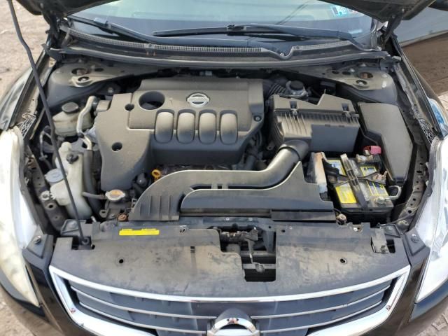 2010 Nissan Altima Base