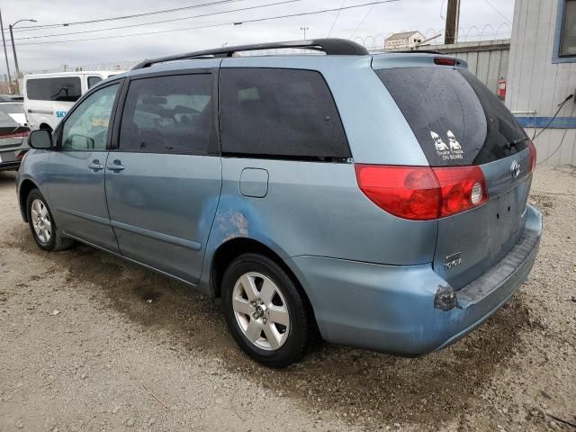 2006 Toyota Sienna CE