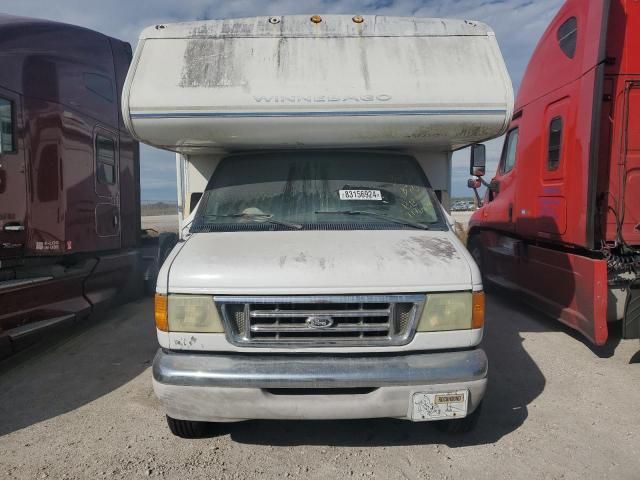 2004 Wino 2004 Ford Econoline E450 Super Duty Cutaway Van