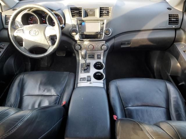 2013 Toyota Highlander Base