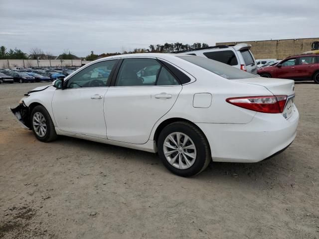 2016 Toyota Camry LE