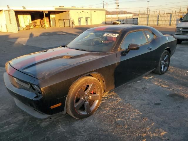 2013 Dodge Challenger SXT